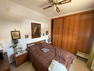 Flat in Valdefuentes. Piso de tres habitaciones en valdefuentes