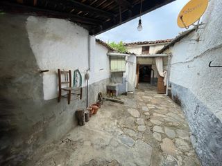 Planta baixa a Zarza de Montánchez. Oportunidad de inversión  en zarza de montánchez
