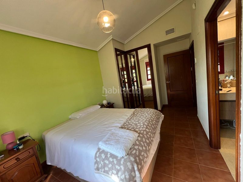 Foto ee459411-0237-4d1f-8444-63155e43dc66. Casa adossada amb aparcament a Montesol - Mejostilla Cáceres