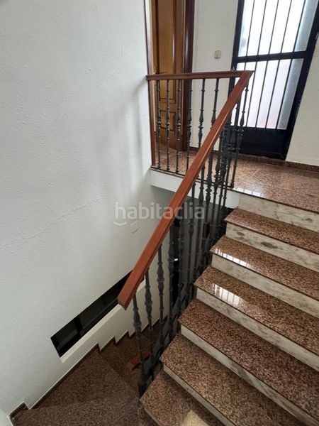 Foto 06d04969-4713-45bb-b1a3-b998e8ec781d. Casa amb calefacció aparcament a Casco Antiguo Cáceres