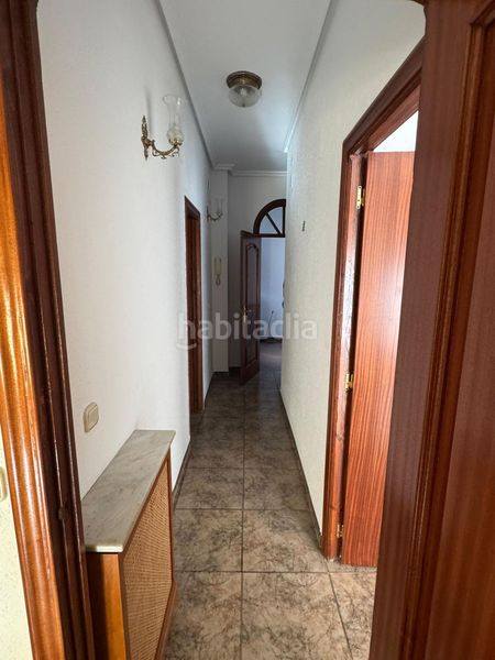 Foto 84678f94-5137-4ff4-a7b3-d5884399bf9d. Casa amb calefacció aparcament a Casco Antiguo Cáceres