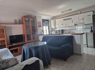 Affitto Appartamento in Casco Antiguo. Estudiantes