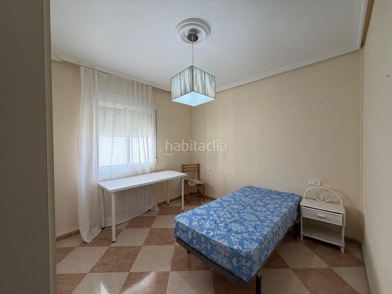 Foto b52b7208-4f1f-4eb7-87e1-87a92d4ff6a3. Miete etagenwohnung mit heizung in Centro Cáceres