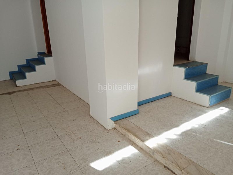 Foto 513eb25a-26e6-4db5-a71f-7cee315f9c36. Alquiler local comercial local en moctezuma en Centro Cáceres