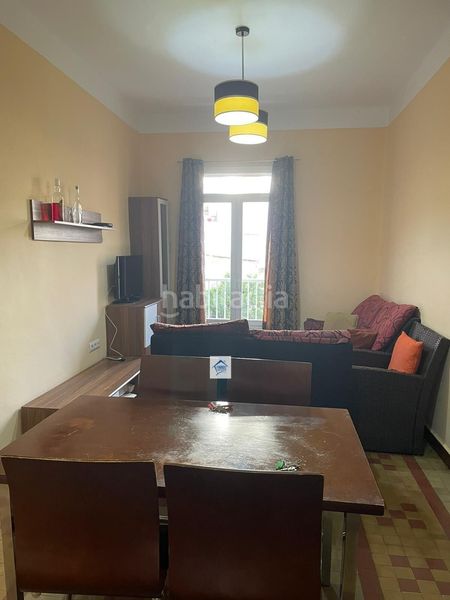 Foto f7a0b823-1656-491b-b626-7fddf004a0f7. Alquiler piso se alquila piso en canovas 1 habitación estudiantes en Cáceres