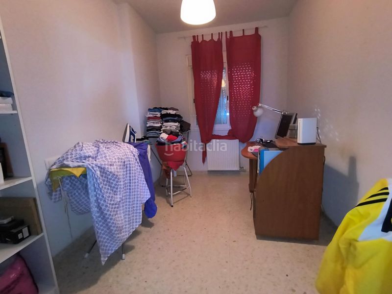 Foto 45e353a5-e529-43a9-b4ce-f22add8a0901. Casa adossada amb calefacció aparcament a Montesol - Mejostilla Cáceres