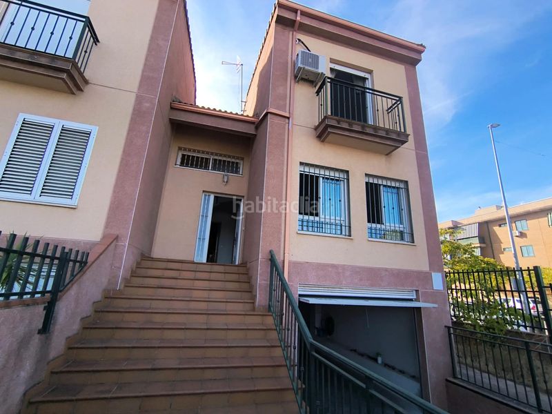 Foto 60931229-5186-4a46-8690-7b2e2a30f43c. Casa adossada amb calefacció aparcament a Montesol - Mejostilla Cáceres