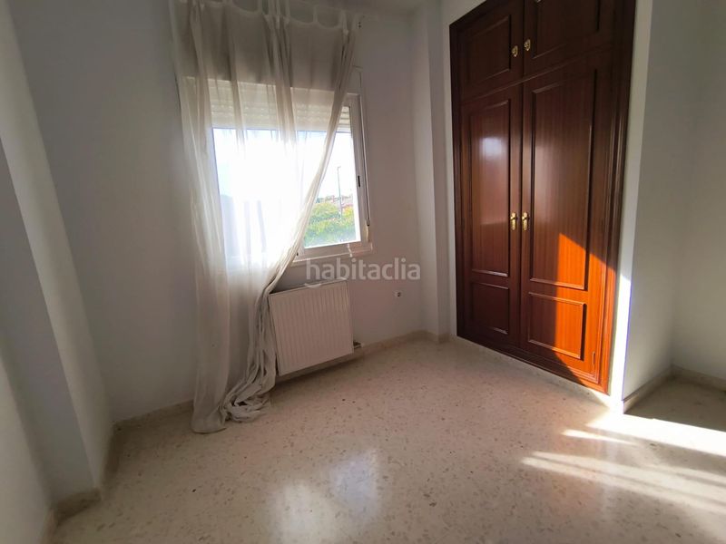 Foto 674de46e-060e-4593-8449-8f91f00e9611. Casa adossada amb calefacció aparcament a Montesol - Mejostilla Cáceres