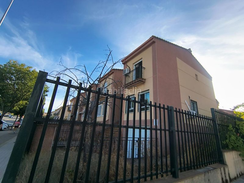 Foto 7a231a5e-4cc8-4505-a4c6-467e499203e7. Casa adossada amb calefacció aparcament a Montesol - Mejostilla Cáceres