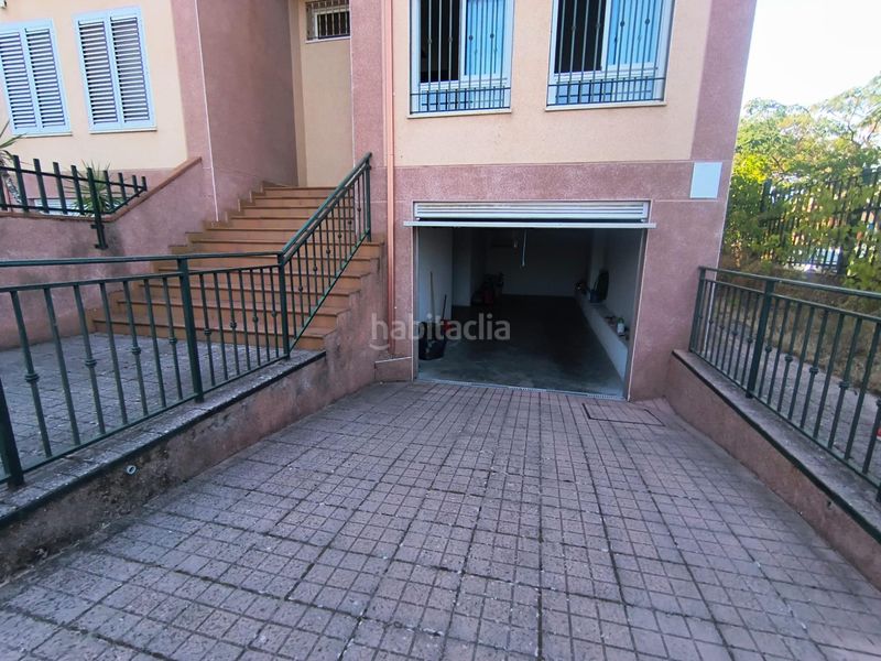 Foto d4652965-ff4f-44ad-8e3e-ede7961bd2e3. Casa adossada amb calefacció aparcament a Montesol - Mejostilla Cáceres