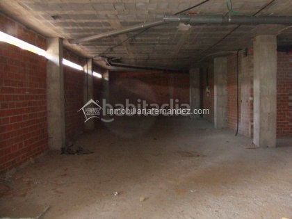 Foto d01f195e-c9ac-4ce7-b3b6-5c901e90b4db. Lloguer local comercial a Centro Cáceres