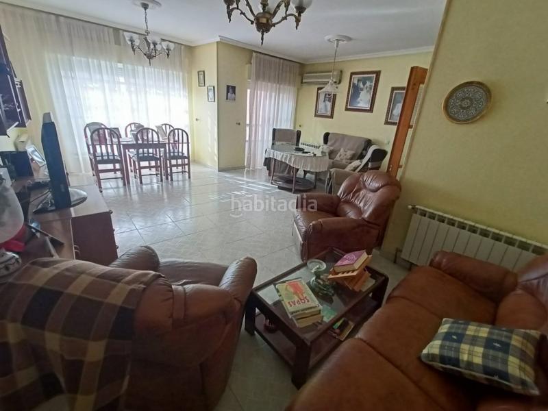 Foto 390b8ce5-fc39-4d08-9a25-30b776800012. Maison jumelée avec chauffage parking dans Arroyo de la Luz