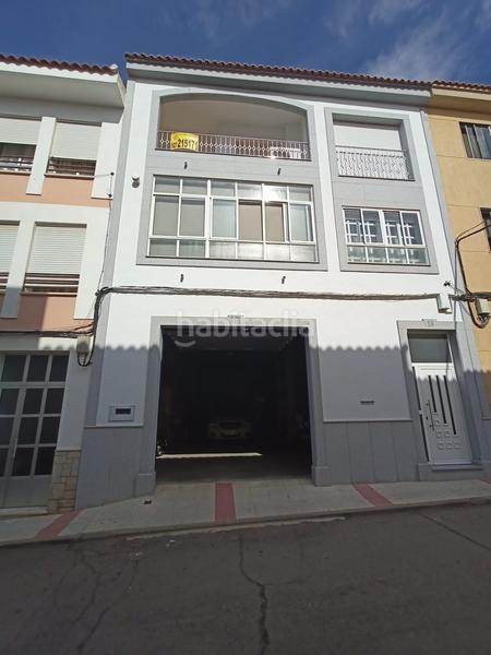 Foto b09786a6-c98f-433c-a79e-d4abd3944594. Maison jumelée avec chauffage parking dans Arroyo de la Luz