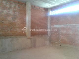 Lloguer Local Comercial a Montesol - Mejostilla