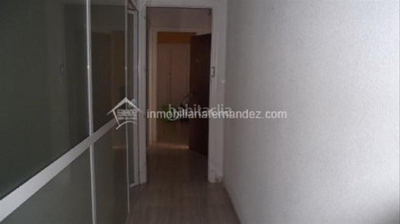 Foto 1bcd6b1e-2f07-4ddd-b310-85486bd2f755. Location bureau dans Centro Cáceres