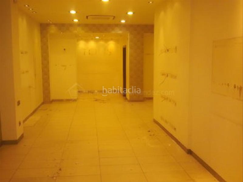 Foto e0e7bfb3-c0c4-4f1b-97a6-4c5ed3b57d80. Alquiler local comercial  en Ruta de la Plata Cáceres