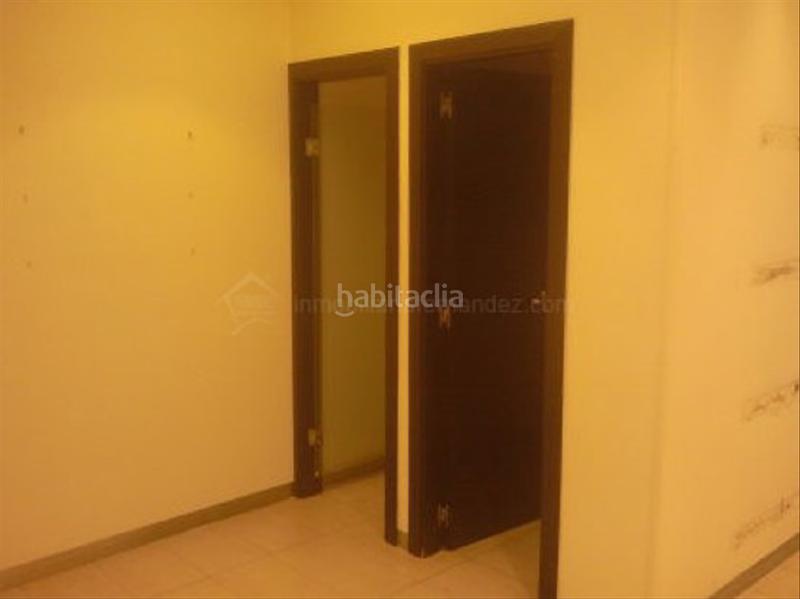 Foto 9711f3fd-a3fe-49db-992e-b8557e9dbc28. Rent business premise in Ruta de la Plata Cáceres