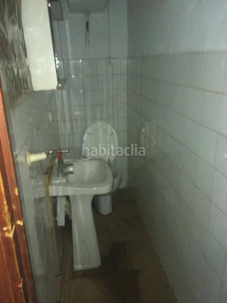 Foto ba79b7cb-e3d3-4d93-adf7-3271521b2ec7. Alquiler local comercial en Centro Cáceres