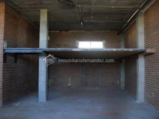 Lloguer Local Comercial a Montesol - Mejostilla