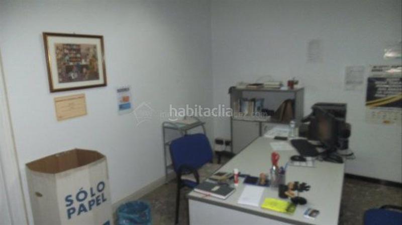 Foto a4539c78-ba69-4a08-a673-26020fcda9e4. Lloguer oficina amb calefacció a Centro Cáceres
