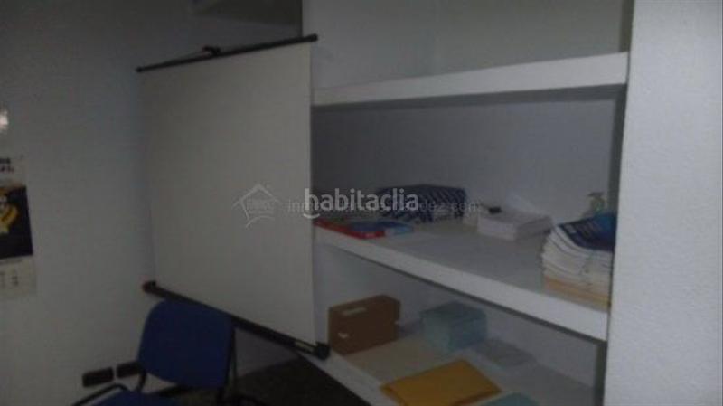 Foto c1ae1f17-8795-4c65-b148-6e7684b00040. Lloguer oficina amb calefacció a Centro Cáceres