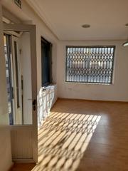 Miete Geschäftsraum in Nuevo Cáceres. Se alquila local comercial en llopis iborra