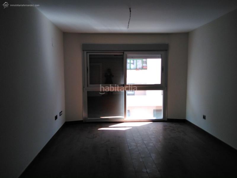 Foto 038dc66d-23db-4247-af32-241b7db94546. Apartament amb calefacció aparcament a Centro Cáceres