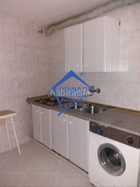 Foto 36aaf5a9-4cae-4a79-8ff6-445e00fc18fb. Casa  de esquina entre parte antigua y san blas !! en Cáceres