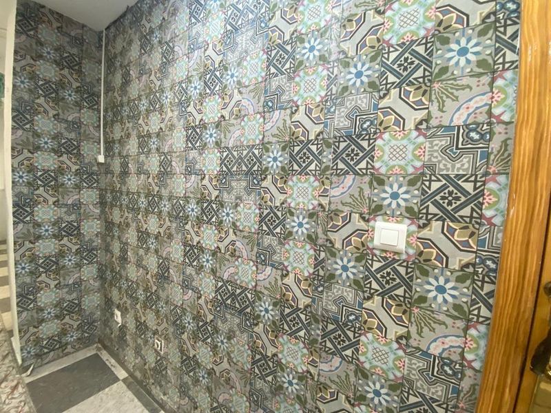 Foto dd4c8b9d-3020-459a-a71e-e8e57ddc9608. Local comercial a Centro Cáceres