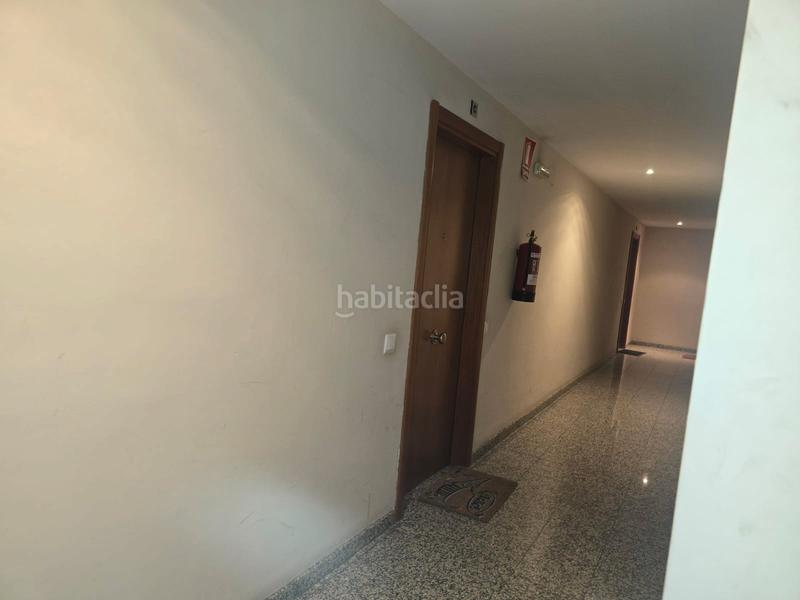 Foto 4303a3d5-571d-4588-b5ed-5604d15de17d. Pis amb piscina a Bellpuig