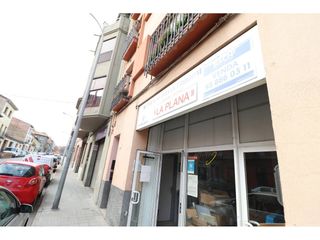 Local Comercial en Roda 25. Local en venta en caputxins-santa clara-hospital