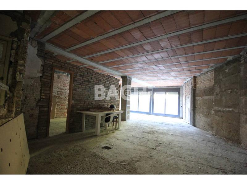 Foto f9bf728f-2b94-4725-a07d-4dfc19ee9b9f. Alquiler local comercial  en alquiler en Vic