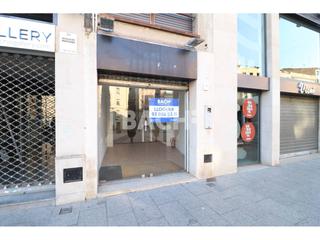 Lloguer Local Comercial a Passeig 18. Local en alquiler en centre
