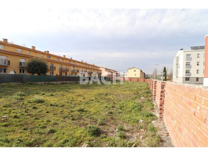 Foto 873b66bb-ace4-495e-b345-8430d5d36912. Finca rústica a calle vilamonta 51 a Manlleu