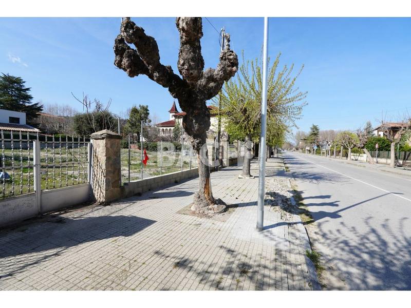 Foto 41455d92-d522-4344-b303-7ad5f2dfeb37. Finca rústica a calle dr bayès 65 a Tona