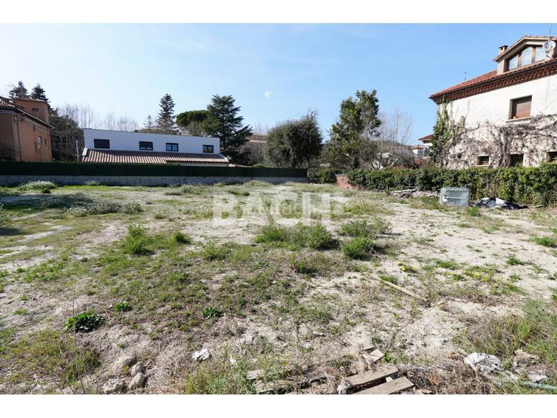 Foto bb13fcdb-f4b6-4b6c-9b8c-34035b1643d2. Finca rústica en dr bayès 67 muy soleado,buenas comunicaciones en Tona