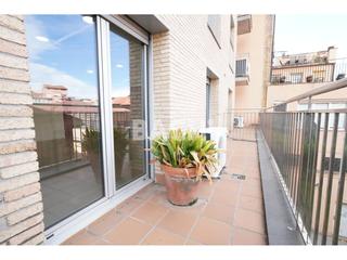 Lloguer Oficina a Jacint verdaguer 16. Equipada, con mucha luz natural