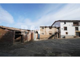 Rural plot in Mercè 45. Plurifamiliar, en el centro