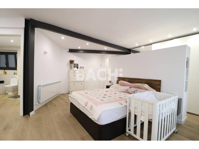 Foto 06b2c09f-8819-42f9-ac52-d41c6b165ae2. Piso altostanding en el corazón en Centre Vic