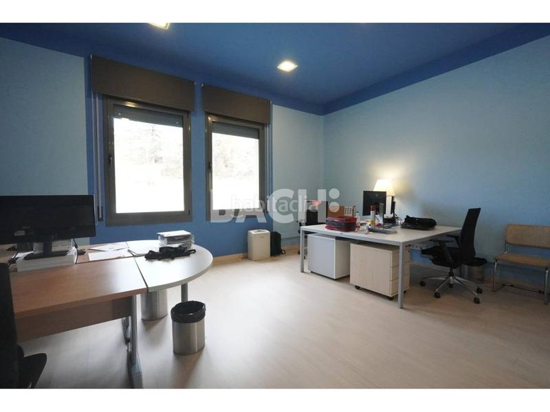 Foto 26d43435-2ebf-42d7-acbb-da55b6ef8ae4. Alquiler oficina  en traspaso en Manlleu