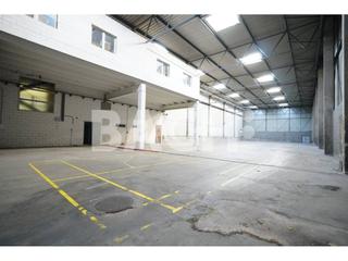 Affitto Capannone industriale  Perot rocaguinarda. Nave en alquiler en vic espacio único para tu empresa