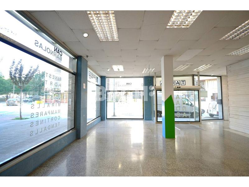 Foto 862fb2f5-52f6-455d-ab8b-0207b20980e5. Rent business premise in doctor junyent 9 in Centre Vic