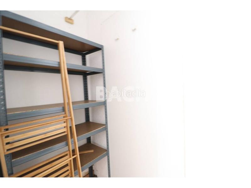 Foto 0f02b0d2-73d7-4c57-b0a7-22fc46d0744a. Location local commercial dans canonge collell 4 dans Vic