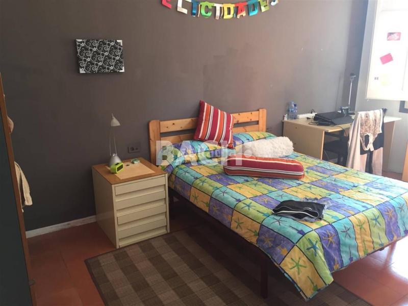 Foto b8420542-2745-46d3-883f-6b686523eb75. Pis a verdaguer 7 a Centre Vic