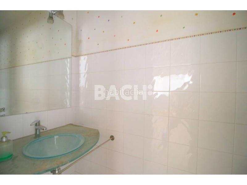 Foto 6ff90791-4501-42c9-b1bc-6e6b0904d82e. Alquiler local comercial en rambla passeig 29 ubicación premium en Vic