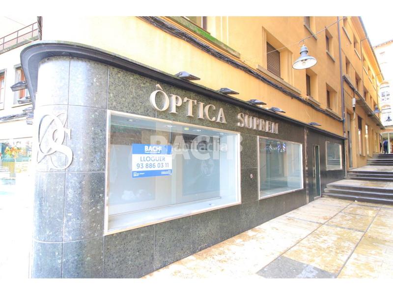 Foto b188588e-268d-41ae-850a-e2cc1348ccd1. Location local commercial dans passeig 29 dans Centre Vic