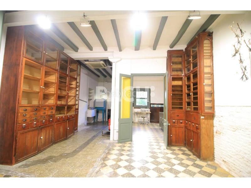 Foto 7daab0e3-60dc-4900-bda5-766a3dc425cc. Geschäftsraum in Torelló