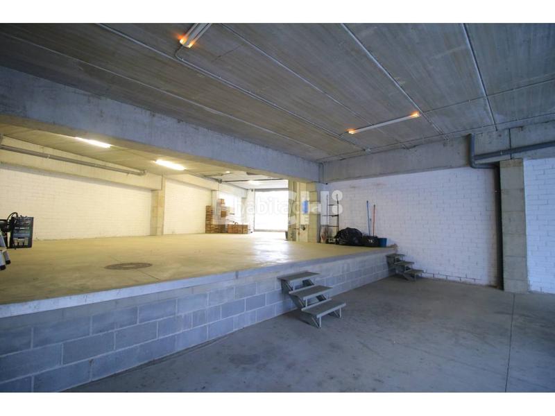 Foto 45ac9c71-ee09-4949-93b9-b133718e42c9. Miete geschäftsraum in Calldetenes