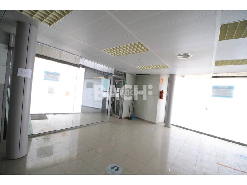 Foto 03375ee4-8ae3-4dd9-9c2a-924d5ccaaec7. Miete geschäftsraum in major 35 in Tona