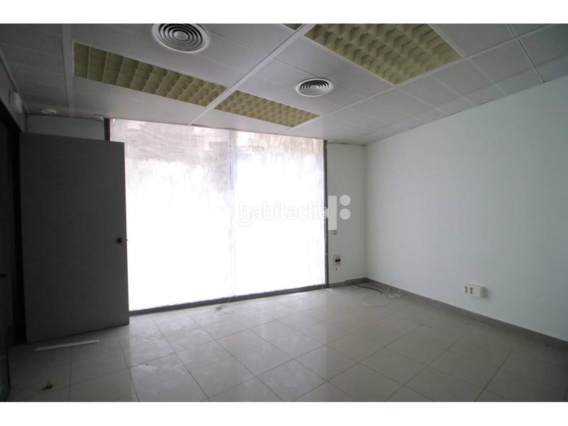 Foto 9c033252-ec1b-48b2-ba9a-0b5309136f65. Miete geschäftsraum in major 35 in Tona